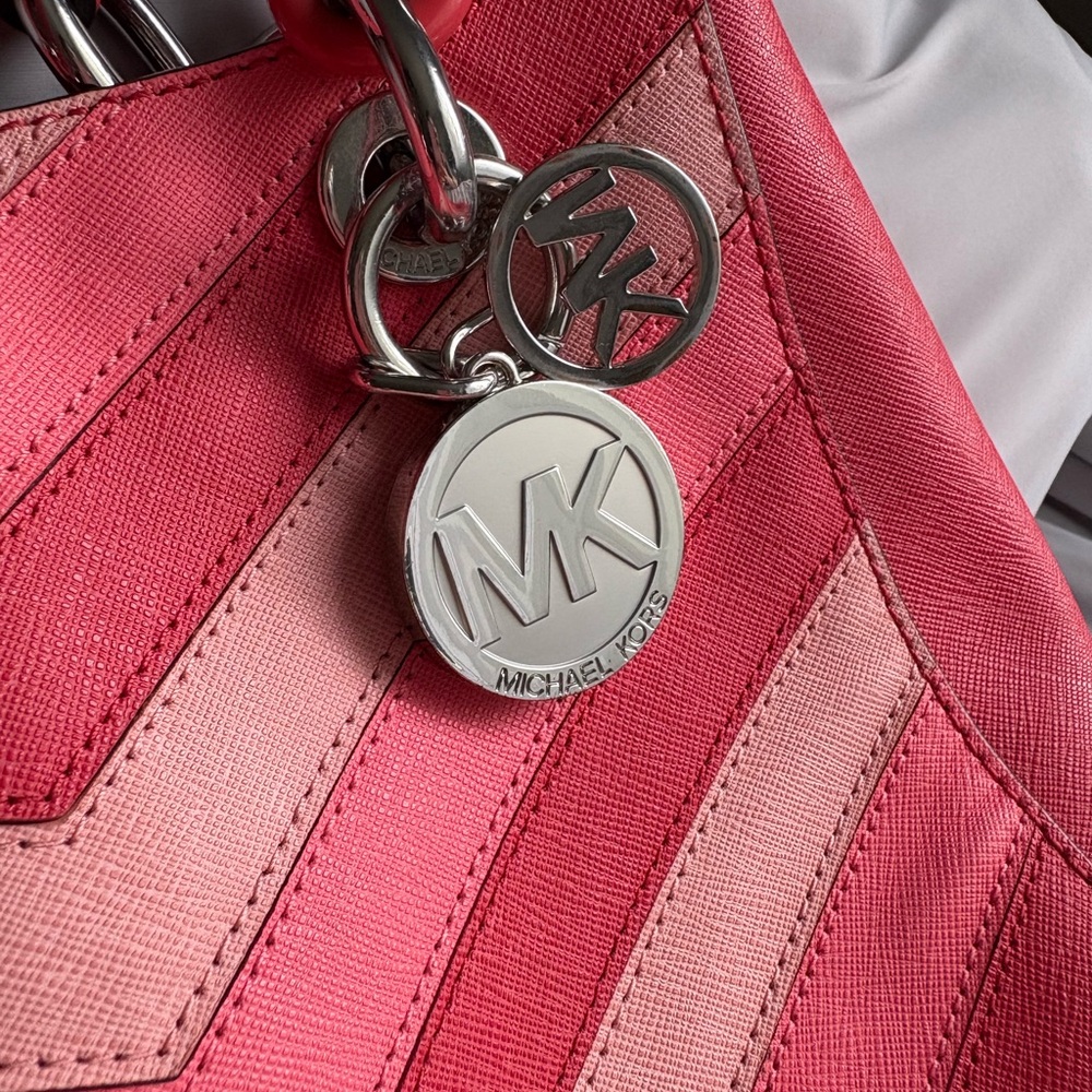 Michael Kors Pink Handbag - Picture 16 of 16